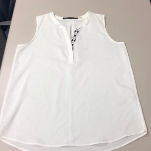 Beautiful white Ivanka Trump top. Like new